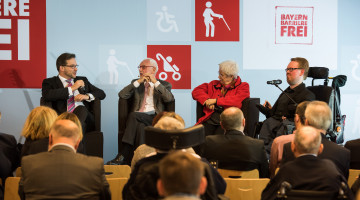 Interessante Diskussion: mit Florian Pronold, Moderator Dietmar Gaiser, VdK-Präsidentin Ulrike Mascher und dem Nürnberger SPD-Stadtrat Fabian Meißner