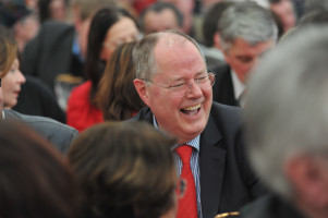 Fühlt sich in Bayern wohl und hat sichtlich Spass: SPD-Kanzlerkandidat Peer Steinbrück