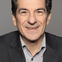 Porträtfoto von Klaus Barthel