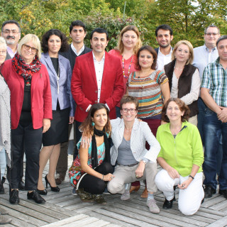 Rusni siksa qasam ichadi.